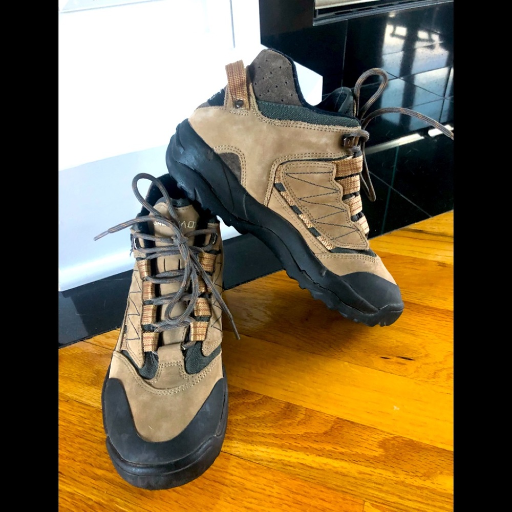 Salomon Hiking Trail Contagrip boots, 8